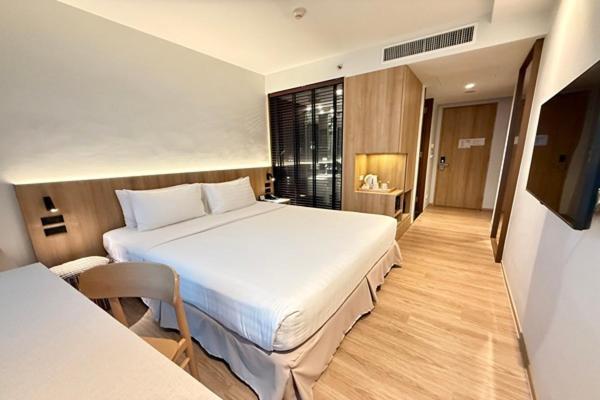Vic 3 Bangkok Hotel Esterno foto